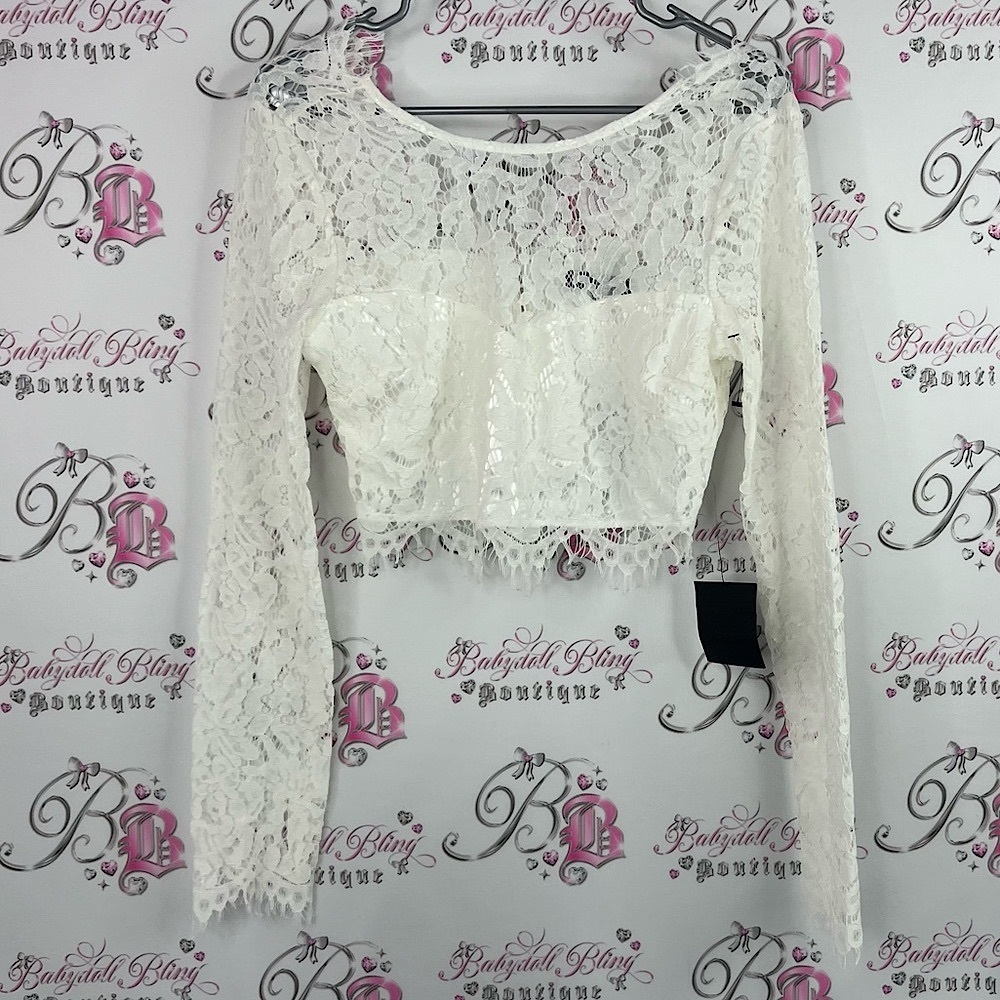 Lulu's long sleeve lace top bustier style White Lace Long Sleeve Crop Top